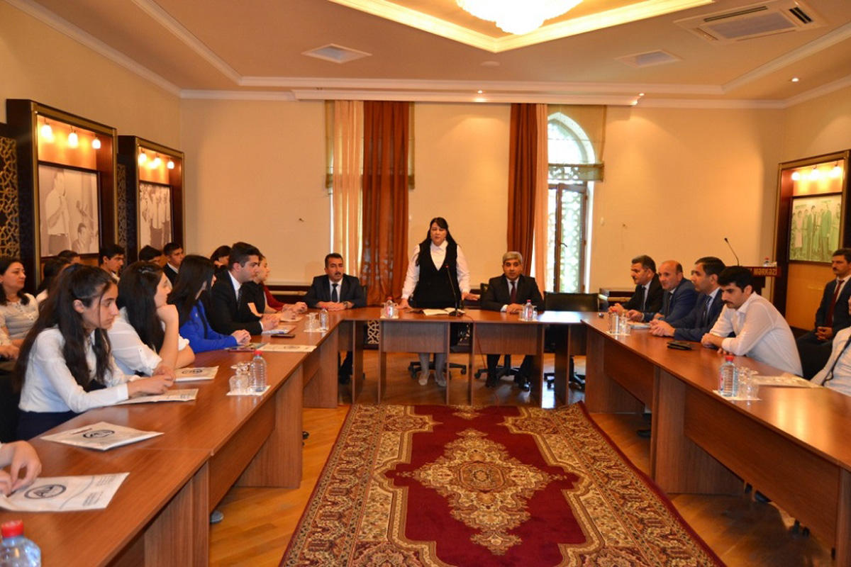 Bölgələrdəki abituriyentlər universitetlərlə daha yaxından tanış olub
