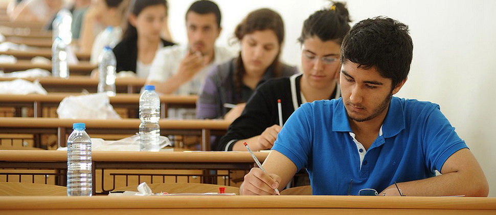 Sabah 9 və 10-cu siniflərin buraxılış imtahanıdır