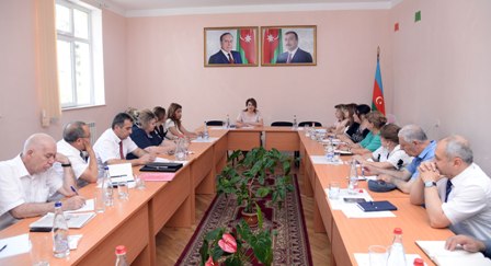 Təhsil işçiləri təlimə cəlb edildi