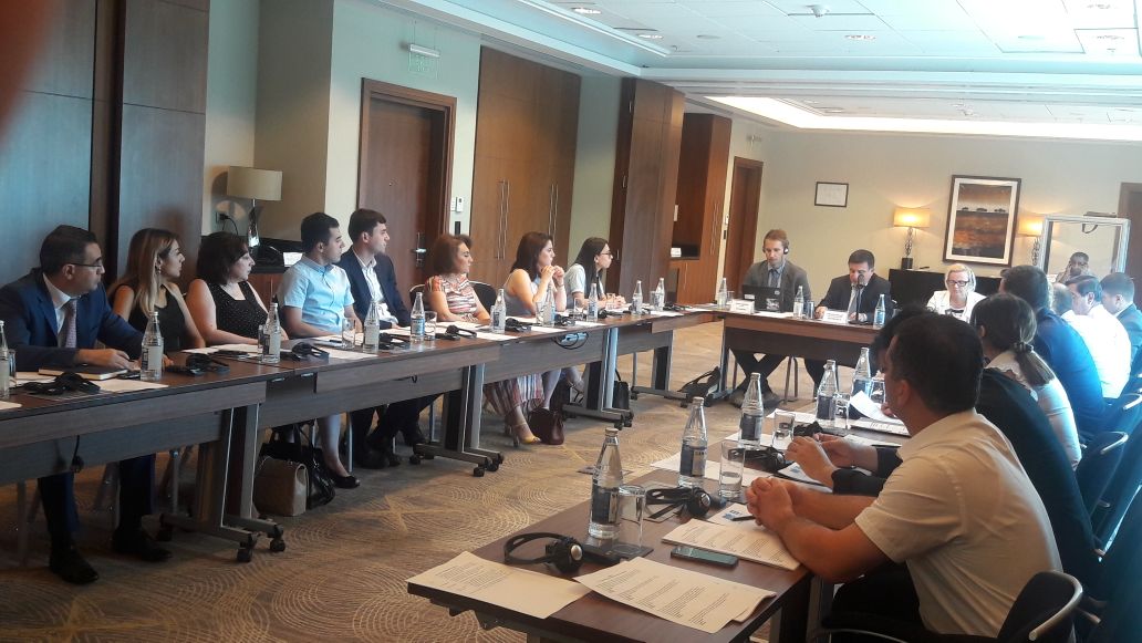 “Dövlət orqanlarında daxili nəzarət qurumlarının fəaliyyətinin təkmilləşdirilməsi” ilə bağlı növbəti seminar keçirilib