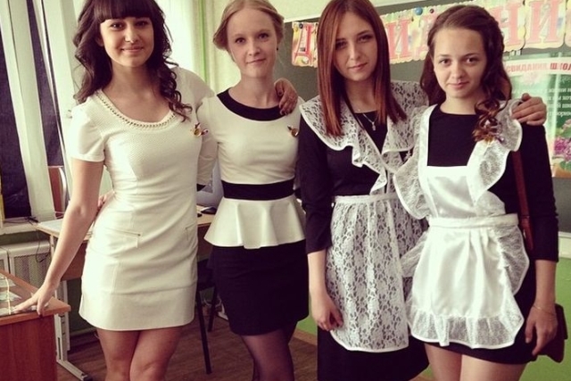 Məktəblilərə yubka geyinmək qadağan olundu 