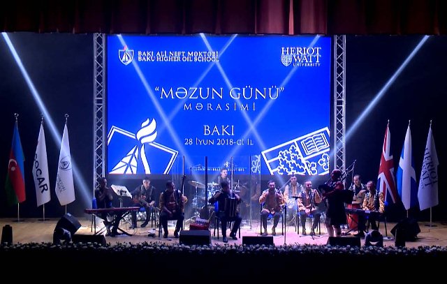 BANM-da möhtəşəm sintez - VİDEO    