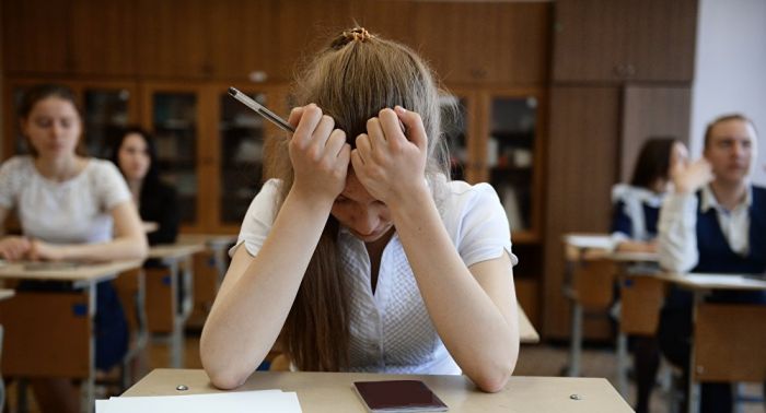 Tələbələr hansı hallarda universitetdən qovula, bərpa  ola  və kursda qala bilərlər? – QAYDALAR