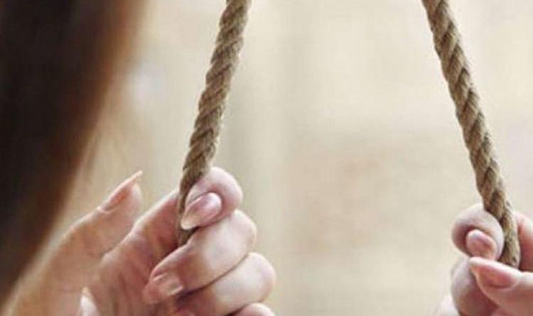 Ucarda müəllim intihar edib