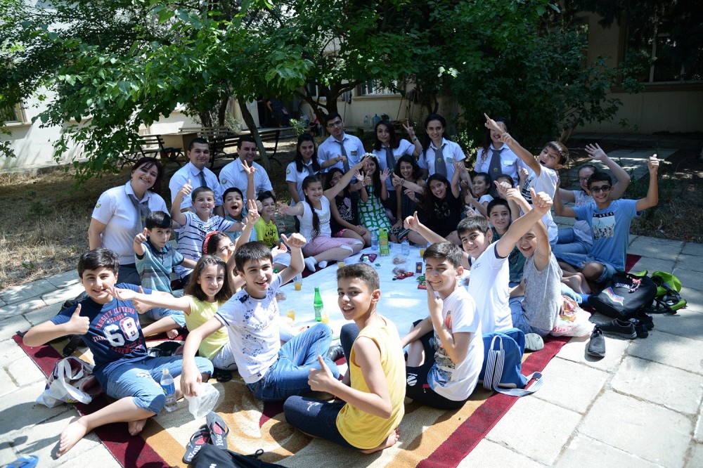 Yay məktəbi - unudulmaz yay tətili