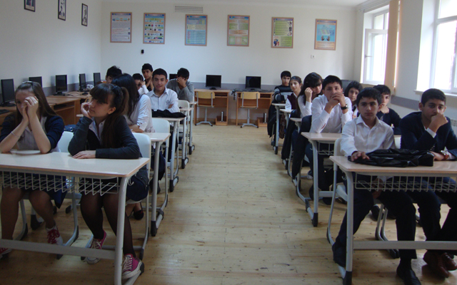 Şagirdləri daim zəif nəticə göstərən müəllimlərin məsuliyyəti məsələsinə baxılacaq