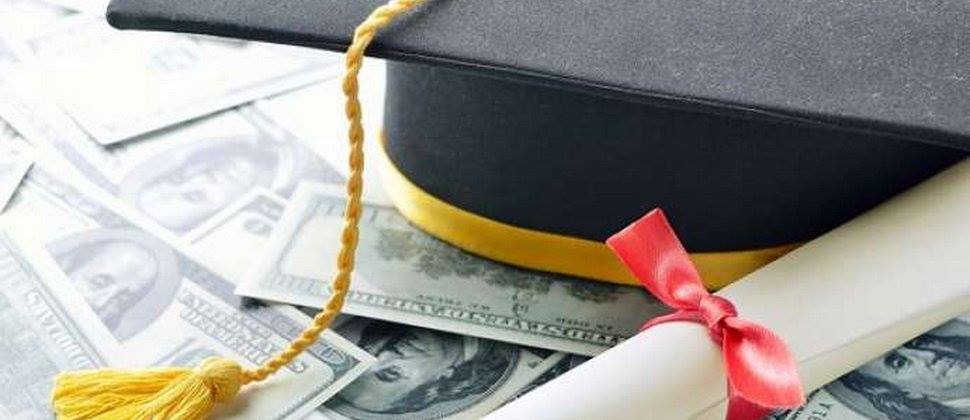Xarici universitetlərin yüksək təhsil haqqı oyunları – Qiymət artımı üçün nələr edilir?