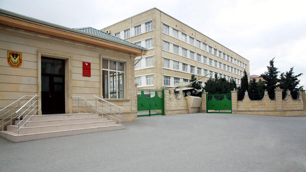 Müdafiə Nazirliyi “Gizir hazırlığı kursu”na qəbul elan edir.