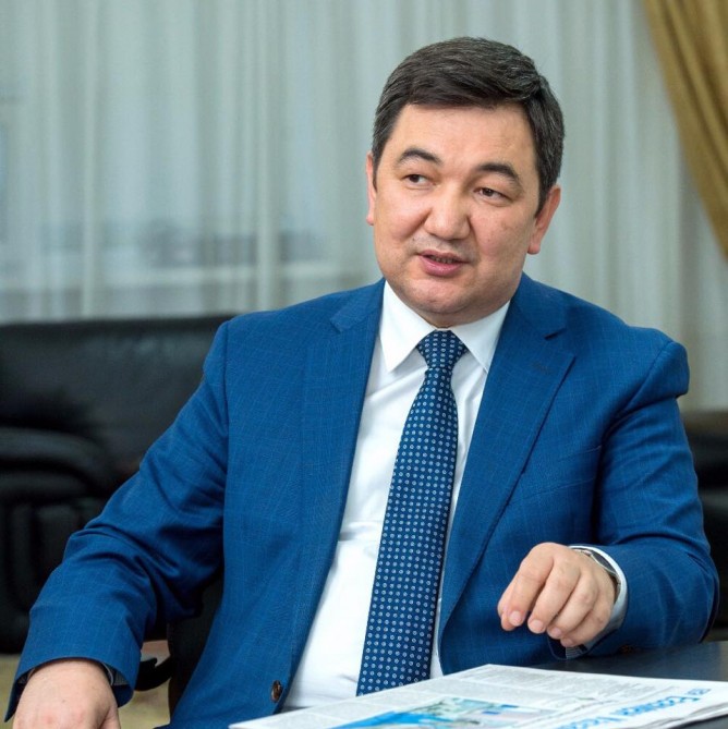 Dövlət başçıları bu şəxsi Beynəlxalq Türk Akademiyasının prezidenti seçdilər