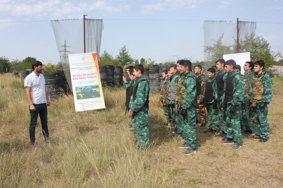 Qubada məktəblilər hərbi vətənpərvərlik ruhunda tərbiyə olunur