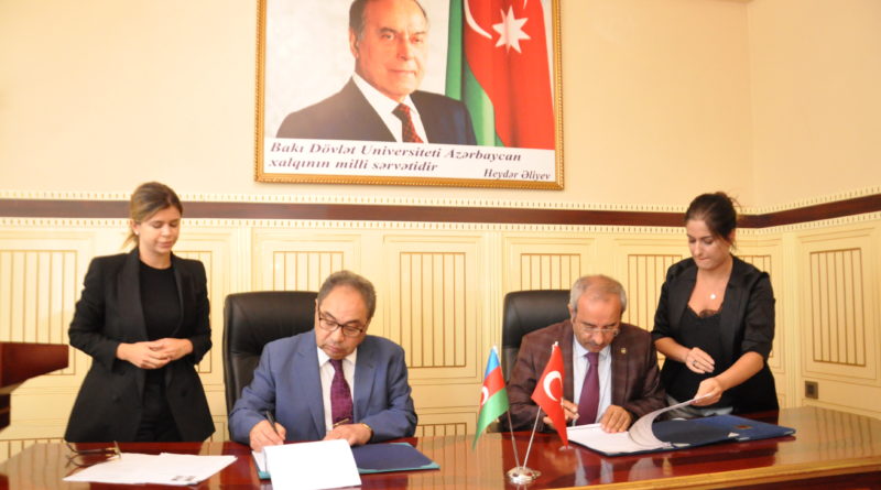  BDU ilə Van Yüzüncü Yıl Universiteti memorandum imzaladı 