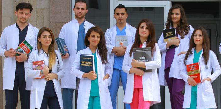 6 il oxu, axırda da həkim işləyə bilmə - Tibb Universitetini bitirən məzunların PROBLEMİ      