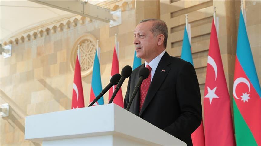 Ərdoğan: “15 mindən çox azərbaycanlı tələbə Türkiyə universitetlərində təhsil alır”