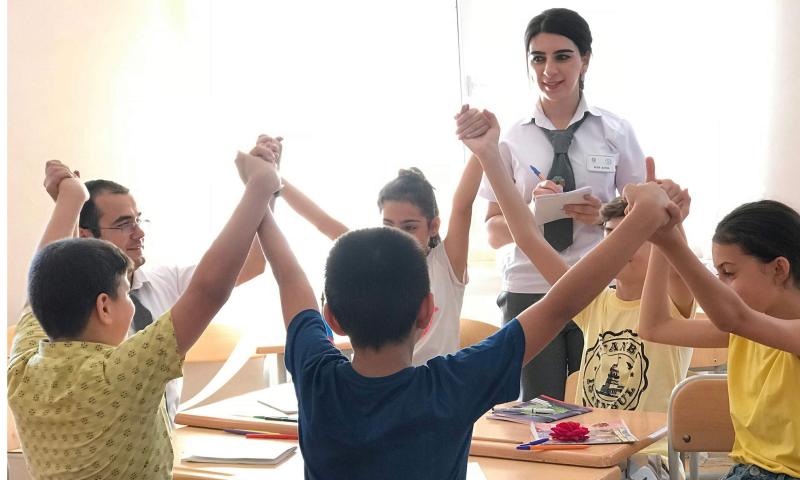 Şagird dərs zamanı özünü nələrdən qorumalıdır? - Fərqində olmadığımız təhlükələr