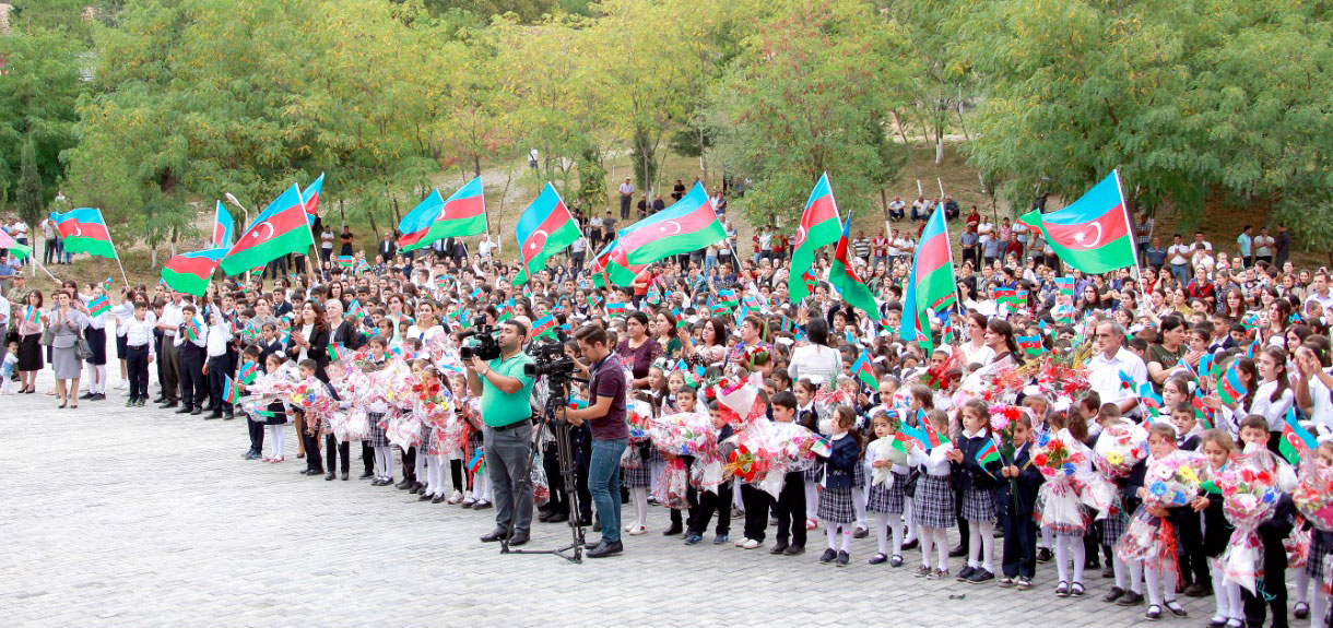 Şəkinin Baş Zəyzid kəndində yeni məktəb binasının açılışı olub  