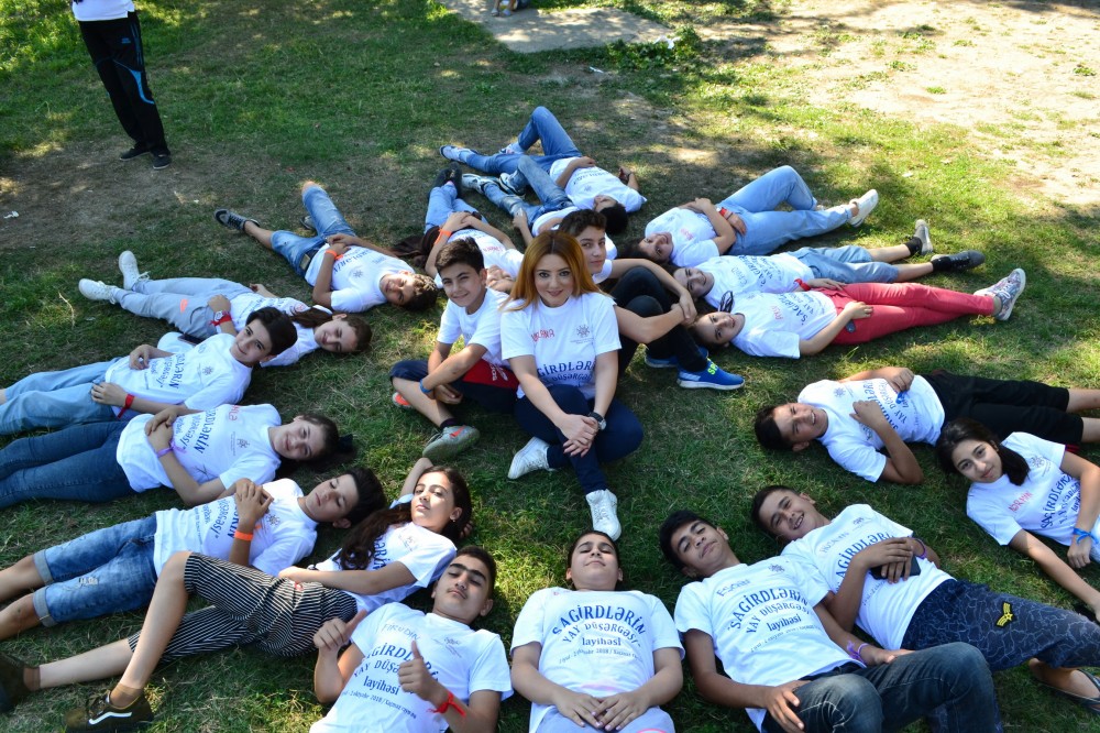 “Şagirdlərin yay düşərgəsi” layihəsi uğurla reallaşdırılır  