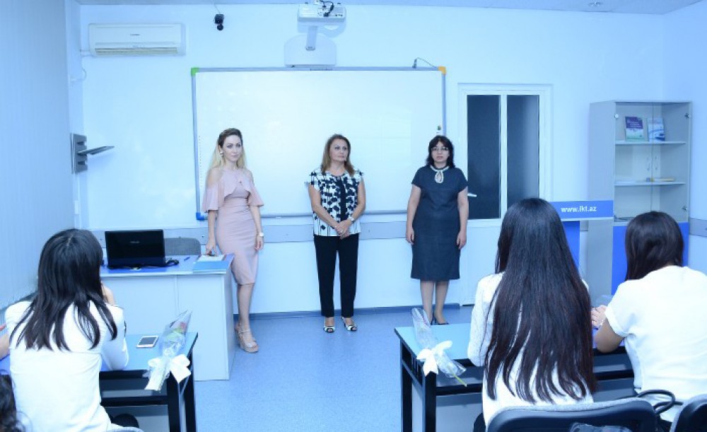 İntellektual informasiya texnologiyaları və jurnalistika problemləri mövzusunda elmi seminar keçirilib  