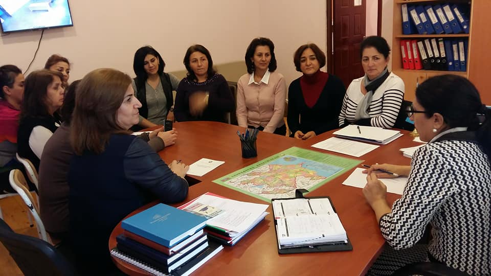 Azərbaycan tədrisində yeni  “brend”– Direktorlar  müəllimləri bununla  hər an “yaxalaya” bilərlər