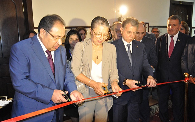 Bakı Dövlət Universitetində akademik Həsən Abdullayevin xatirə barelyefi açılıb