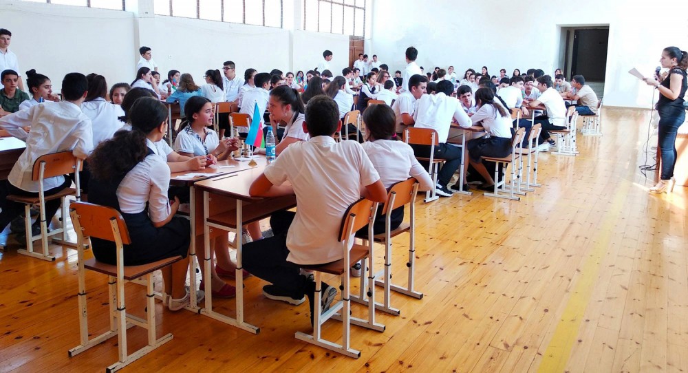 Məktəblilər arasında intellektual oyunun qalibləri müəyyənləşib  