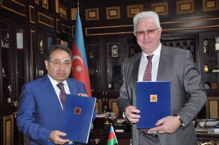BDU ilə Həştərxan Dövlət Universiteti arasında memorandum imzalandı