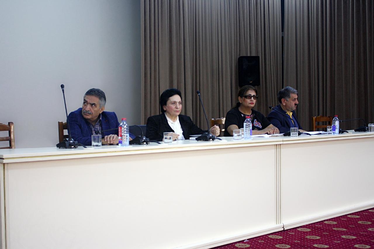 BSU rektoru birinci kurs tələbələri ilə görüşdü