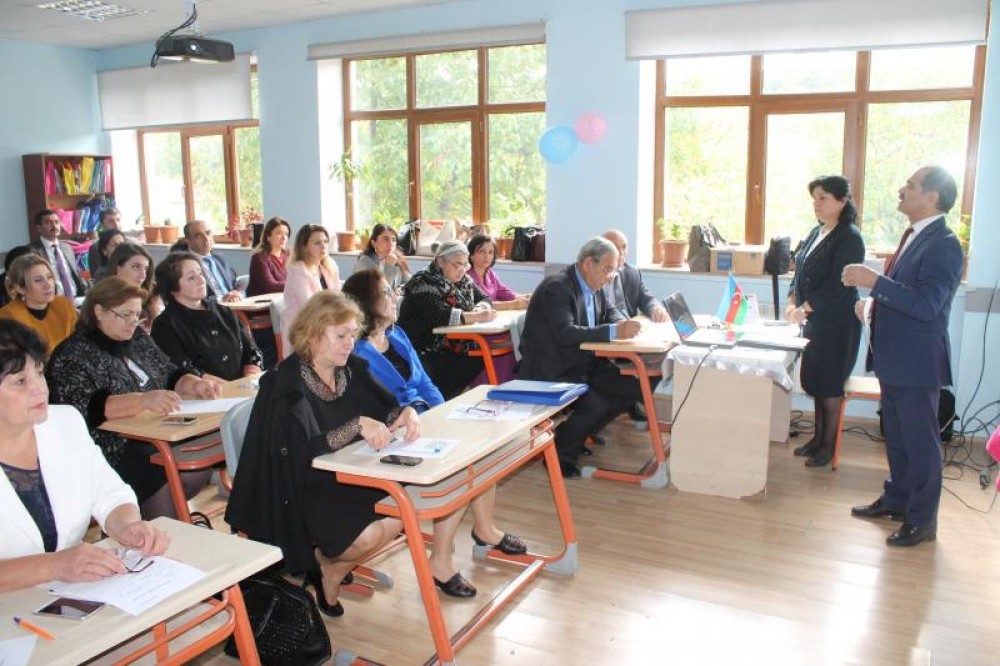 Dövlət İmtahan Mərkəzi yeni qəbul qaydaları ilə bağlı Qubada seminarlar təşkil edib  
