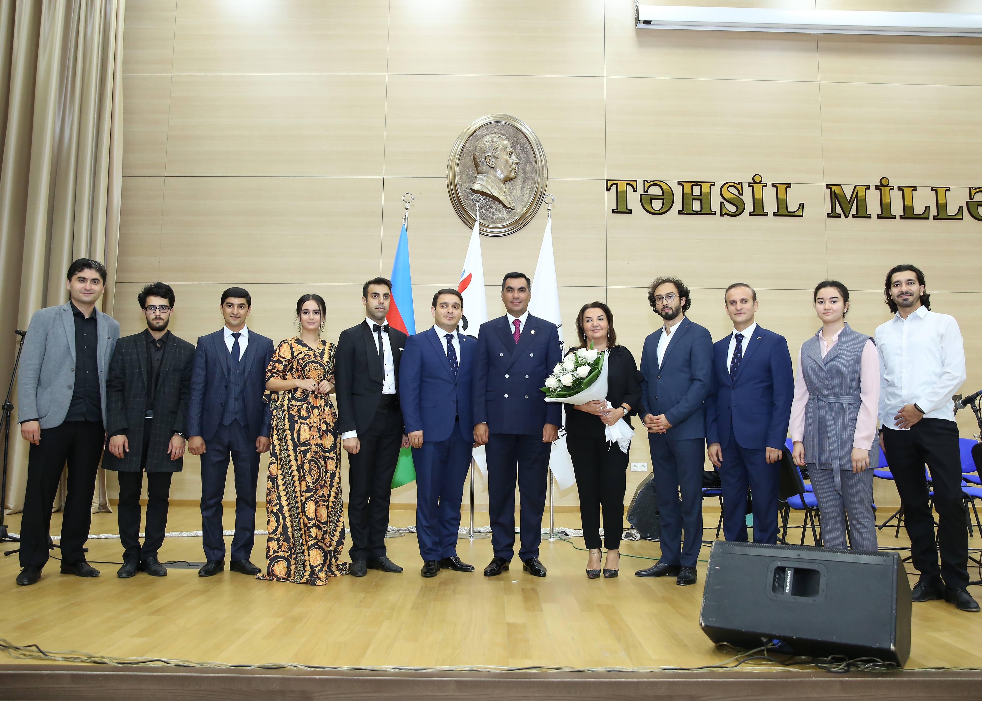 Bakı Musiqi Akademiyası Bakı Ali Neft Məktəbinin qonağı olub