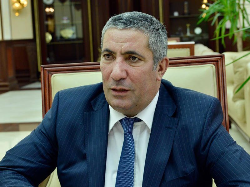 Siyavuş Novruzov ali məktəblərə qəbul qaydalarının dəyişməsinə qarşı çıxdı