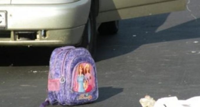 Yolu keçmək istəyən II sinif şagirdini maşın vurdu