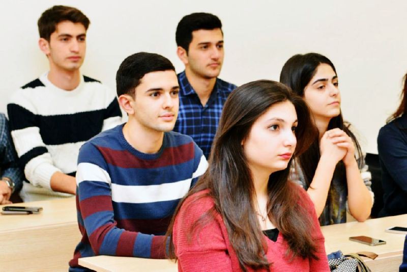 Təhsildən yayınmada şəriət təsiri nə qədərdir? – “Cəmiyyət buna hazır deyil!”