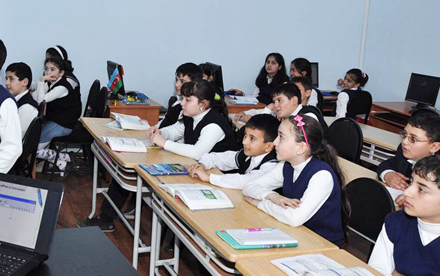 Müəllimlərdən jurnala görə pul yığılır? - Nazirlik cavab verdi