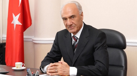 Məşhur türkiyəli pedaqoq: “Təhsilə yatırım edənlər var-dövlət düşünməsinlər”