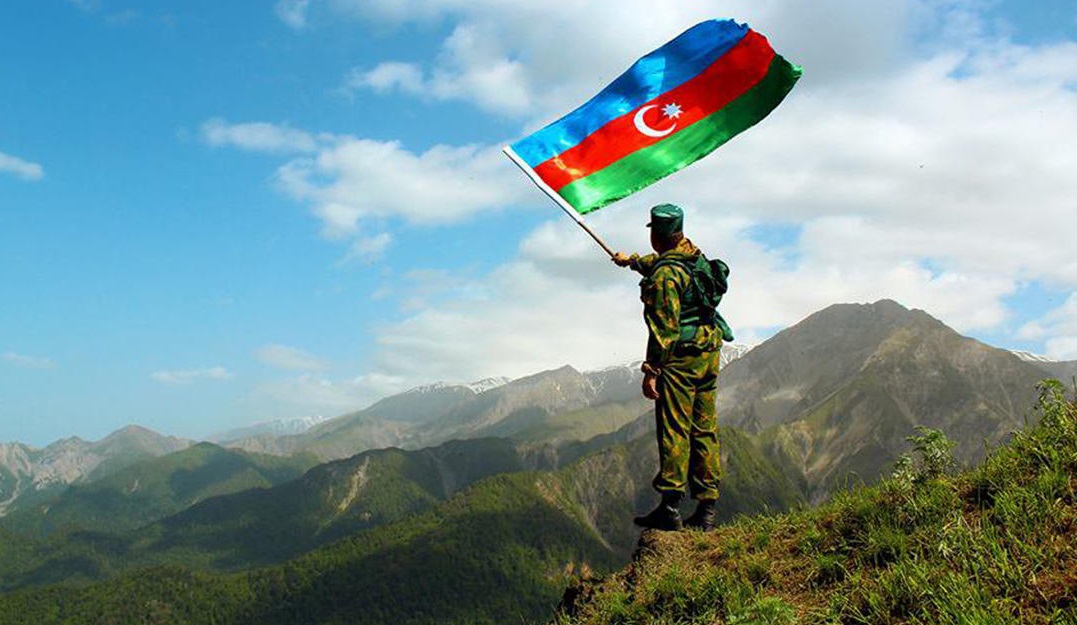 Ümumilli lider Heydər Əliyev: \