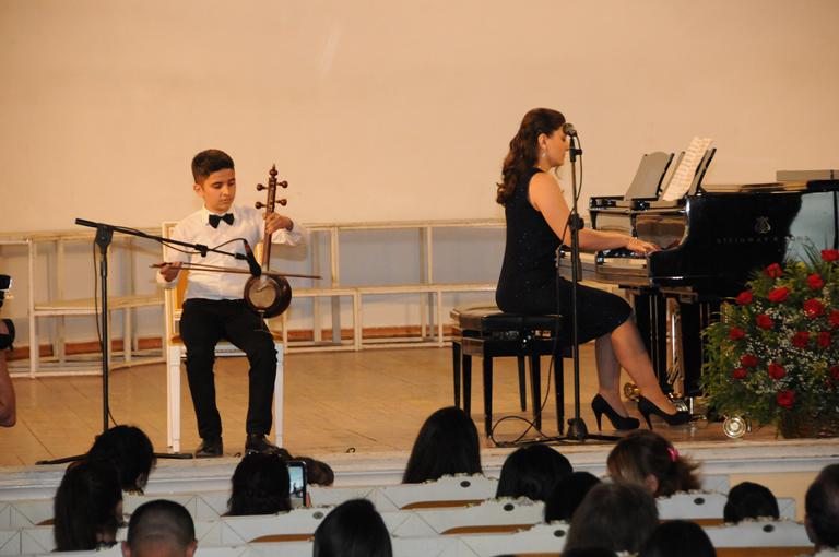 Valideynlər uşaqlarını musiqi məktəbinə qoyan zaman hansı ciddi xətalara yol verirlər ?- Ekspert təhlilləri