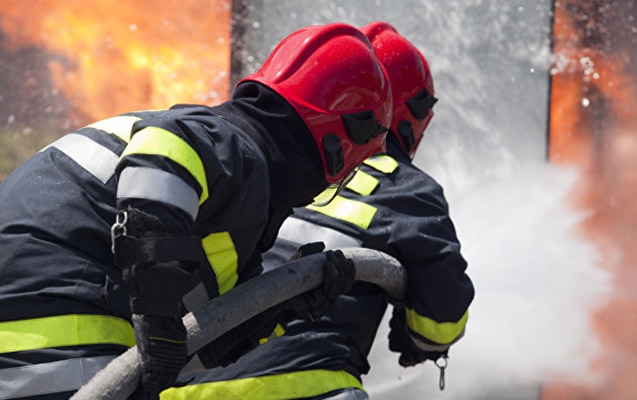 Bakıdakı məktəb binasında güclü YANĞIN: 100 nəfər şagird təxliyə edildi  