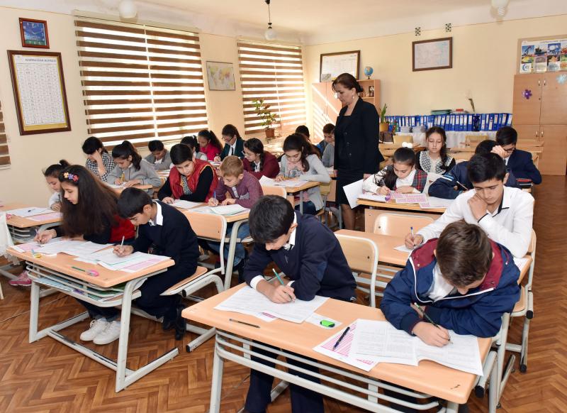 İstedadlı şagirdlər üçün səviyyə müəyyənləşdirmə imtahanı keçirilib