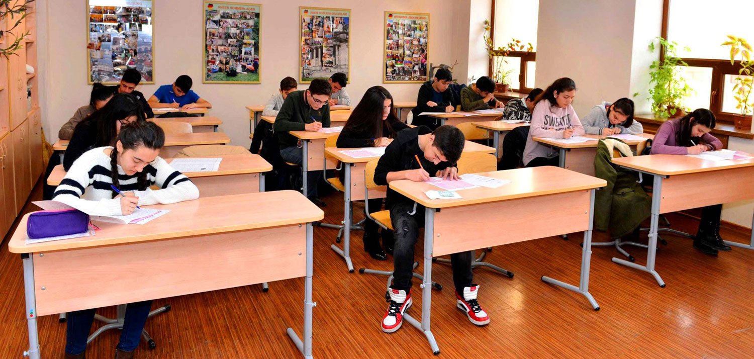 Qəbul imtahanlarında ən aşağı nəticə göstərən Bakı məktəbləri – 20 ilə 2  tələbə “istehsalı”  