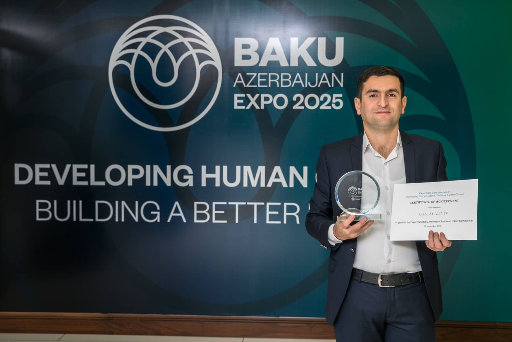 UNEC-in gənc müəllimi “Bakı Ekspo 2025” elmi məqalə müsabiqəsinin qalibi olub    