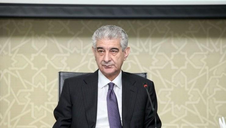 İnsanın bütün taleyi müəllimin verdiyi tərbiyədən asılıdır - Əli Əhmədov