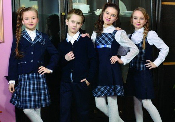 Şagirdlər Təhsil Nazirliyinin müəyyənləşdirdiyi məktəbli formalarını geyinəcəklər