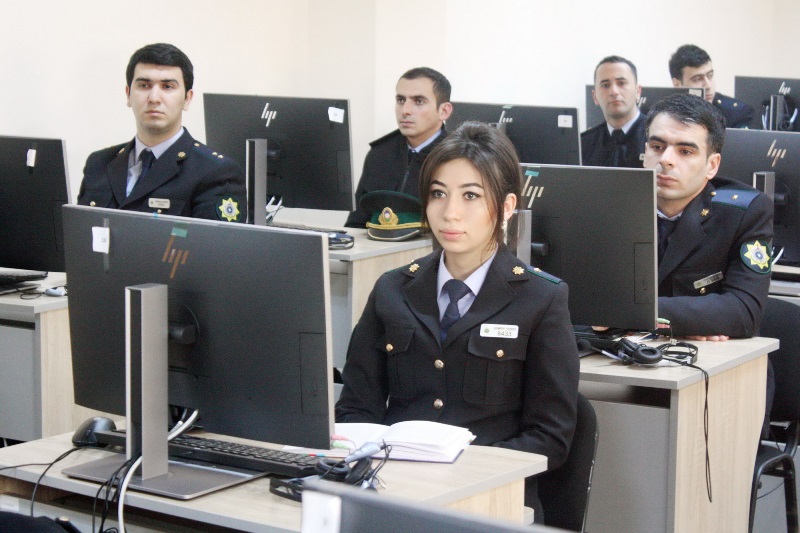 Gömrük Akademiyasında hazırlıq kursları başlayıb    