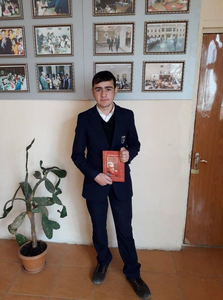 Məktəblilərin oxuduqları heyrətamiz kitab siyahıları- QUA və AzEdu.az-ın ortaq layihəsi  