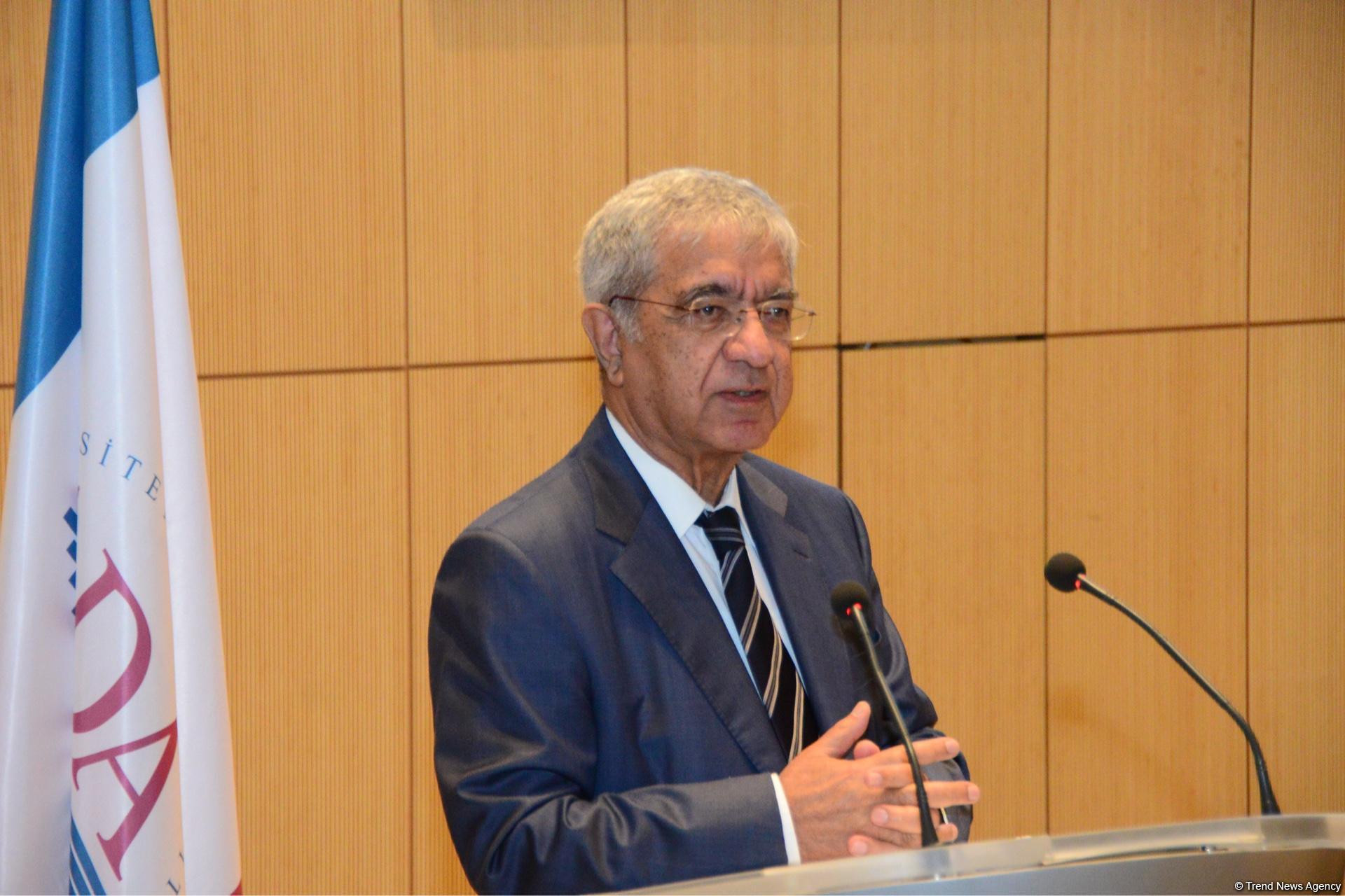 ADA Universiteti alternativ enerjinin tətbiqi sahəsində müsbət nəticələrə nail ola bilib - REKTOR