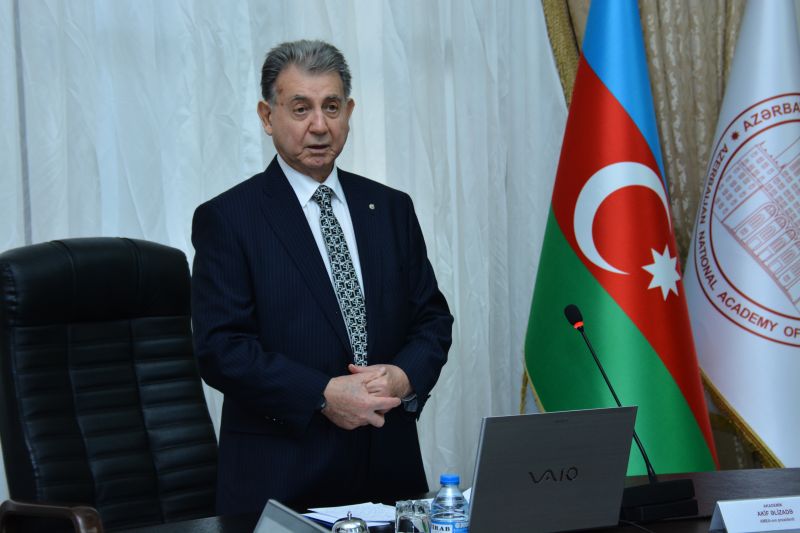 Heydər Əliyev elmə böyük etimad göstərib - Akif Əlizadə