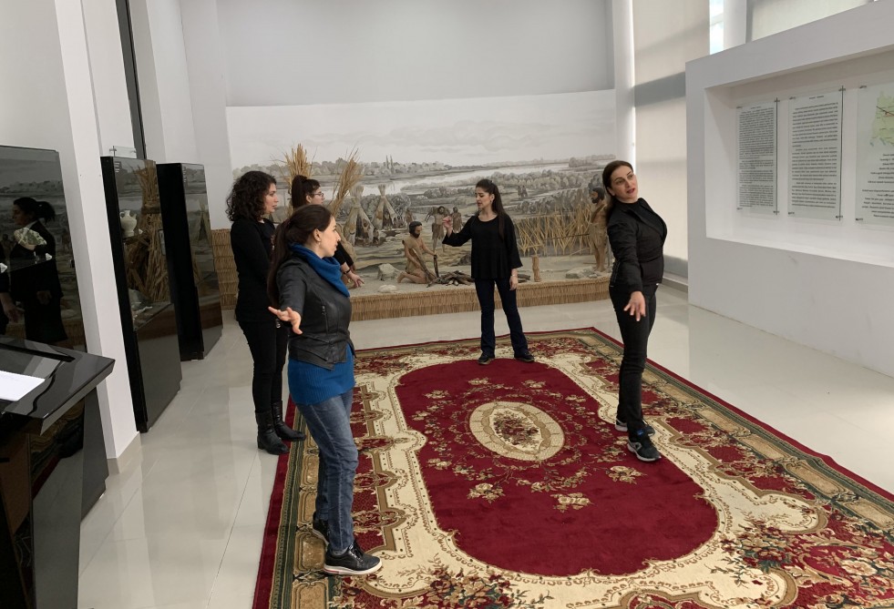 Akademiyanın müəllimləri şagirdlərə ustad dərsləri keçiblər