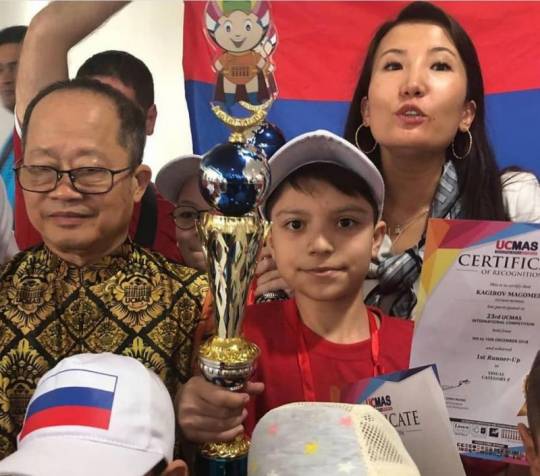 12 yaşlı Məhəmməd mental riyaziyyat üzrə dünya çempionu oldu - FOTO