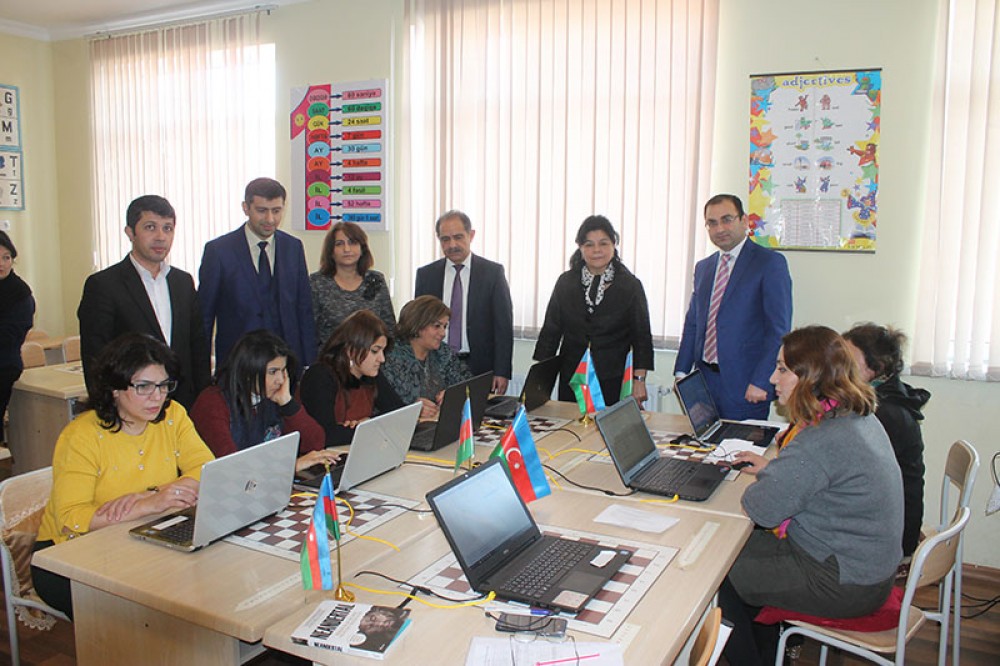 DİM yeni təhsil proqramları üzrə hazırlıq kursları təşkil edib