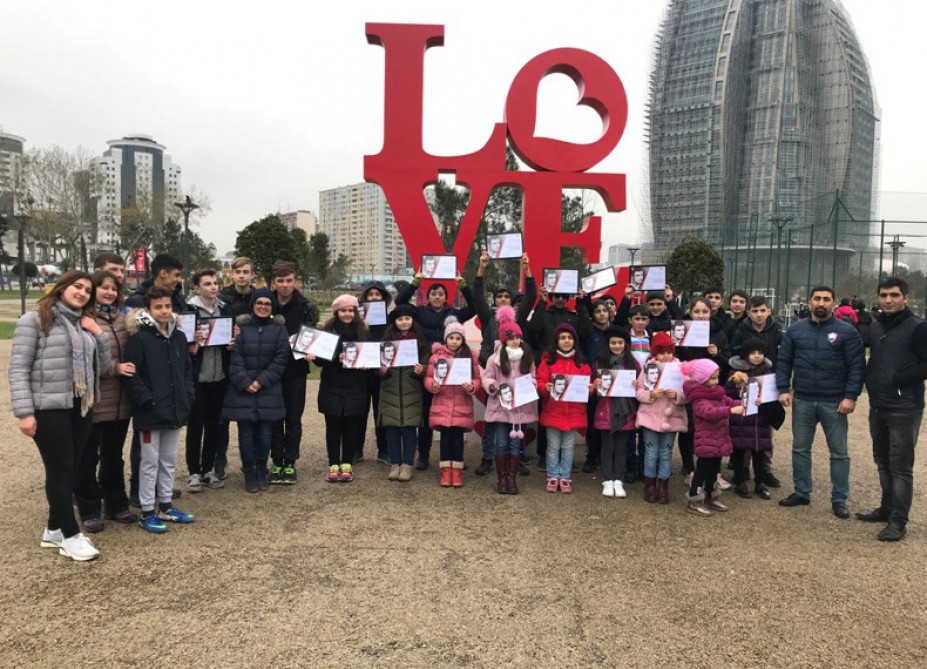 Məktəblilər “Gənc partizan Mixaylo” hərbi vətənpərvərlik oyununda