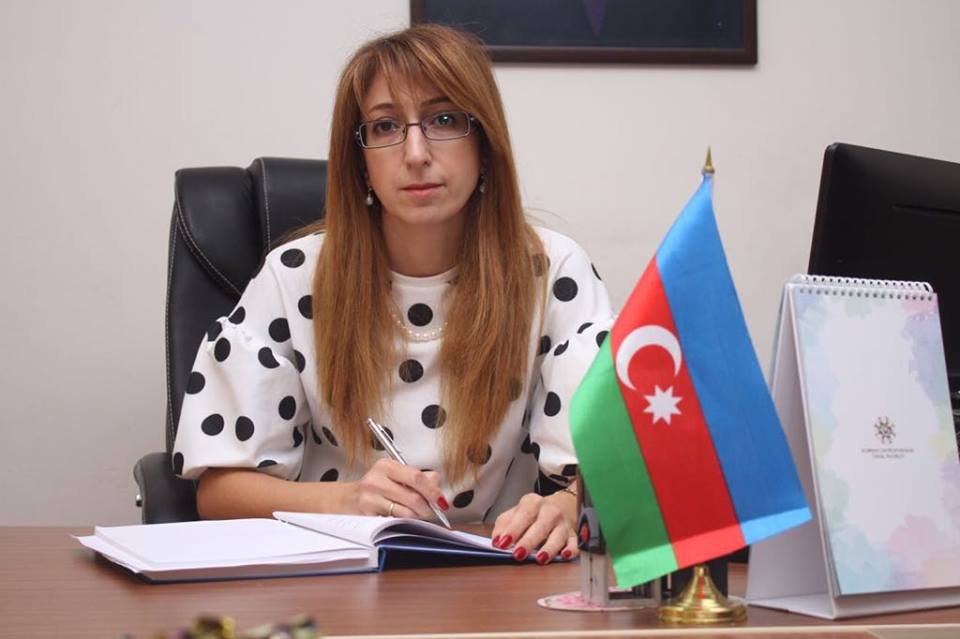Valideynin ağır ittihamla suçladığı  məktəbin direktoru– “Ana bütün  günahı boynumuza  yıxmaq istəyir, amma...”   